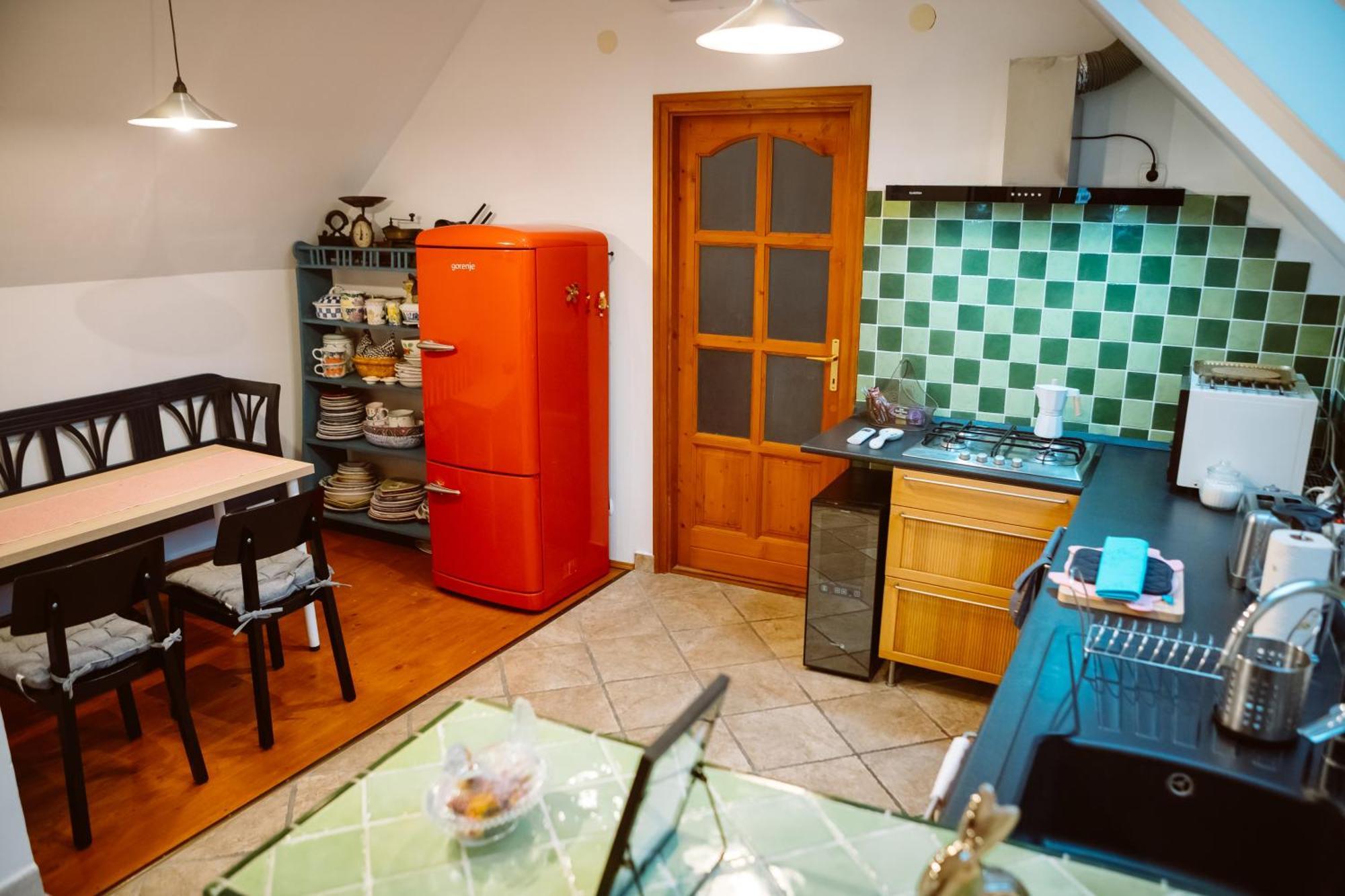Kiralyszeke Apartman Eger Eksteriør bilde